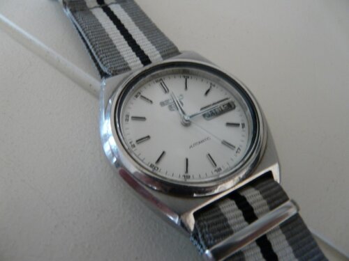 Seiko 5 automatic dag datum "Top klok" - Image 2